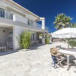 Villa Luxury With Jacuzzi In Les Issambres