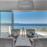 Luxury With Jacuzzi In *