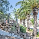 Luxury With Jacuzzi In Les Issambres